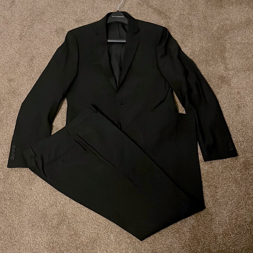 Mens Warehouse Calvin Klein Suit 38R/33W